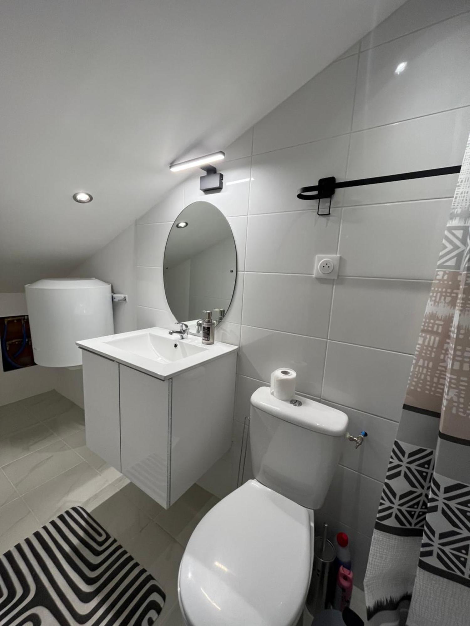 Alta Apartment Bourg-les-Valence Bagian luar foto