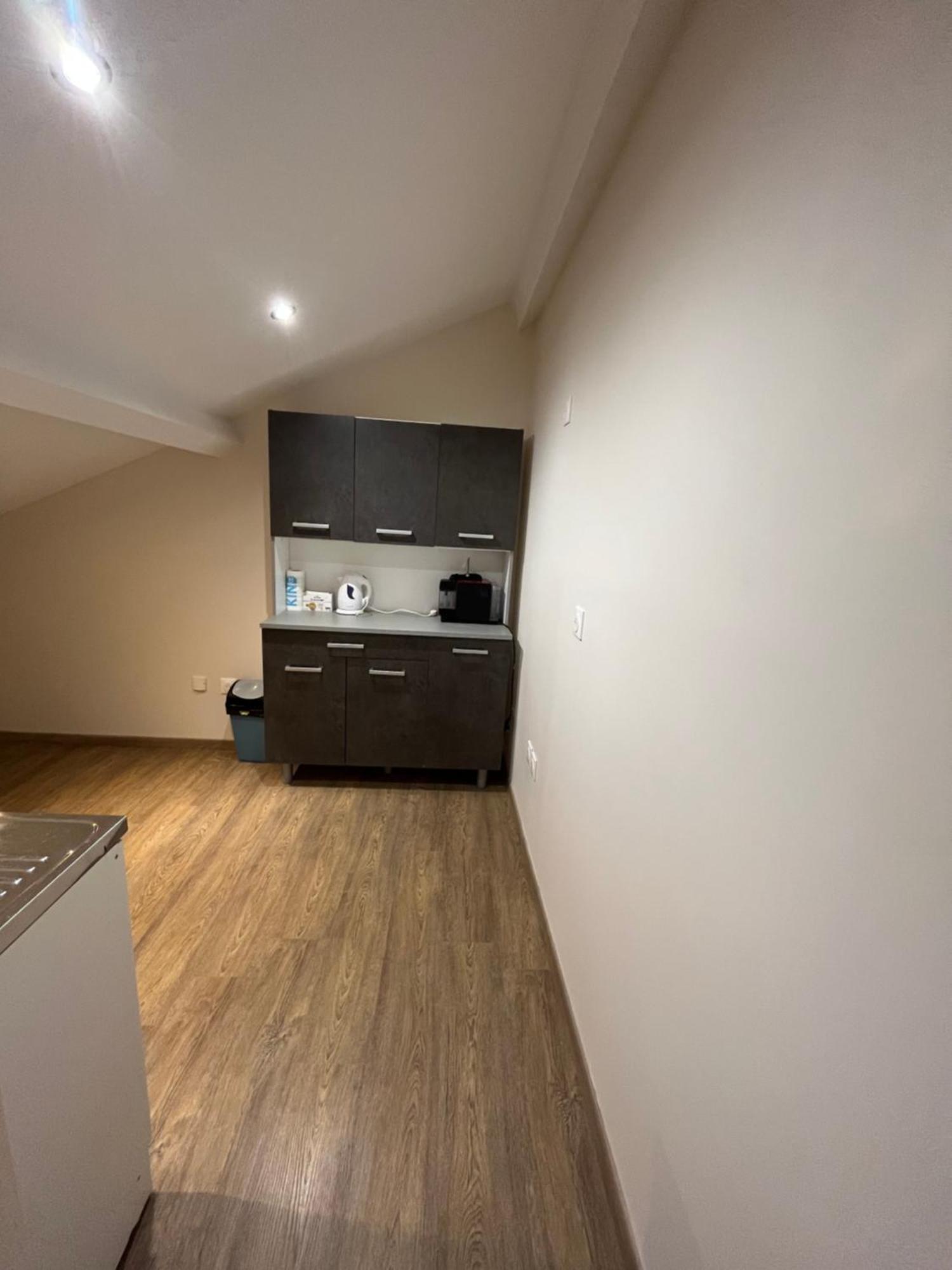 Alta Apartment Bourg-les-Valence Bagian luar foto