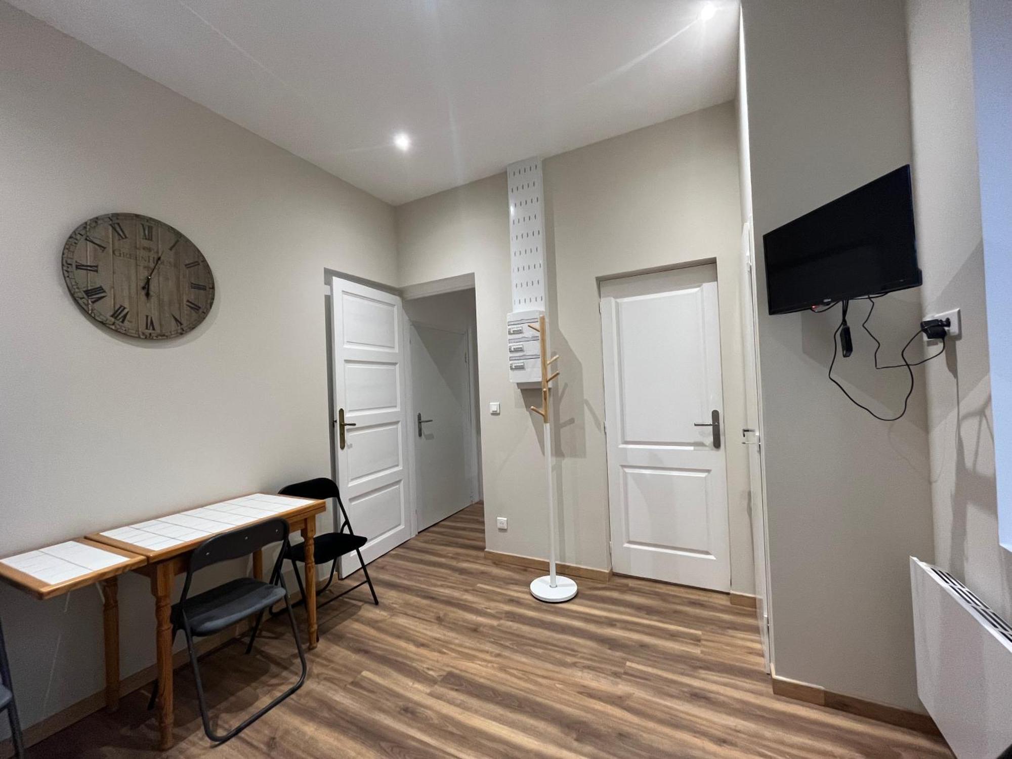 Alta Apartment Bourg-les-Valence Bagian luar foto