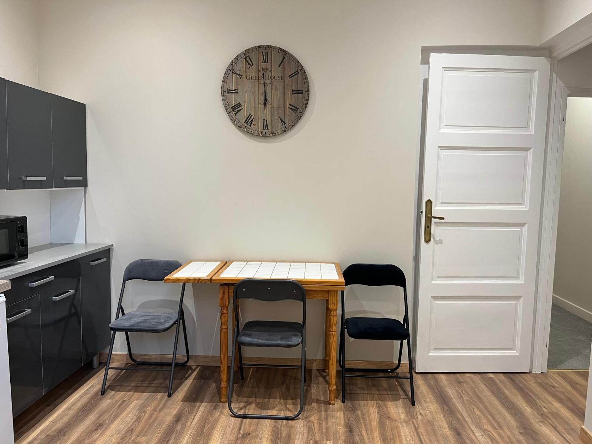 Alta Apartment Bourg-les-Valence Bagian luar foto