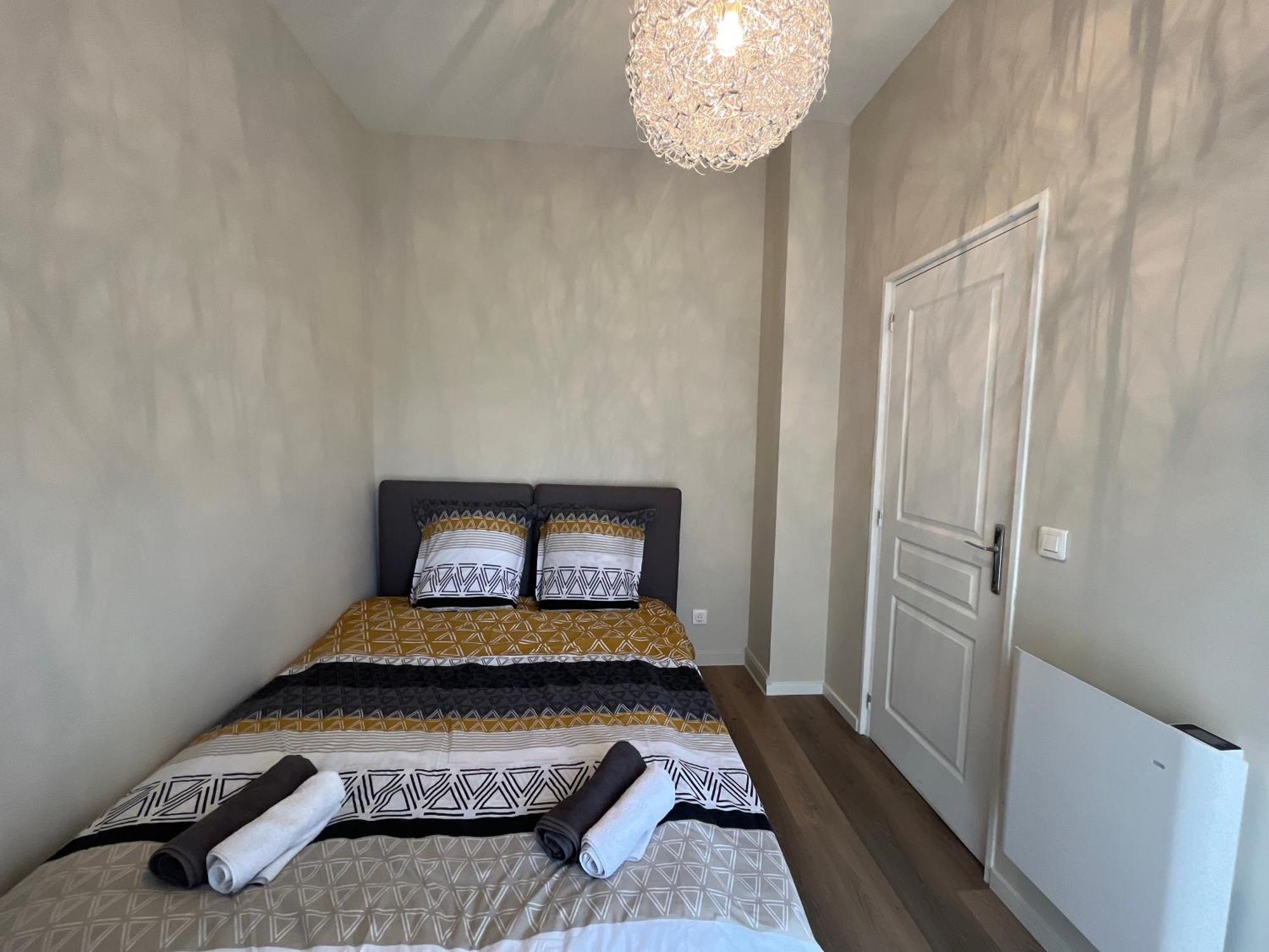 Alta Apartment Bourg-les-Valence Bagian luar foto